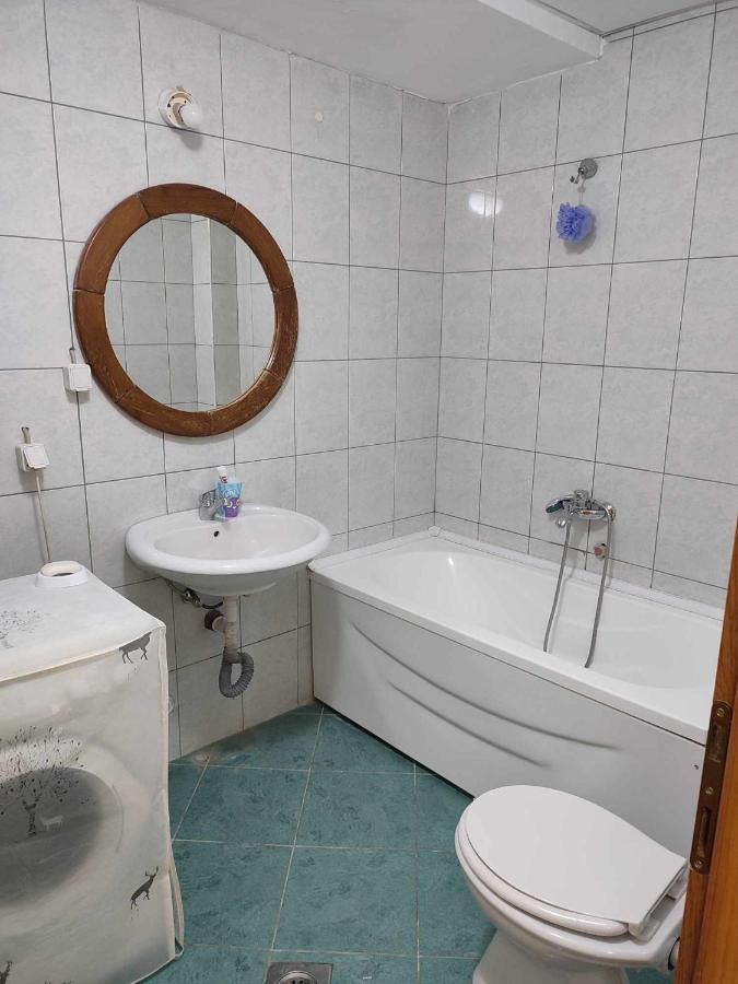 Tropicana Apartment スコピエ エクステリア 写真